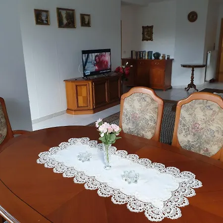 Schoene Grosse Ferienwohnung Im Mittelrheintal Nahe Loreley Bornich Exterior photo